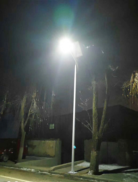 积石山县临泽太阳能路灯项目